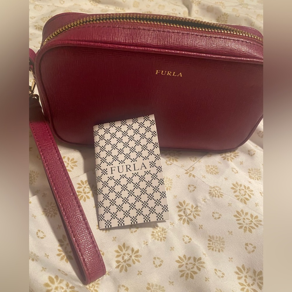 FURLA leather cosmetic Makeup  pouch bag